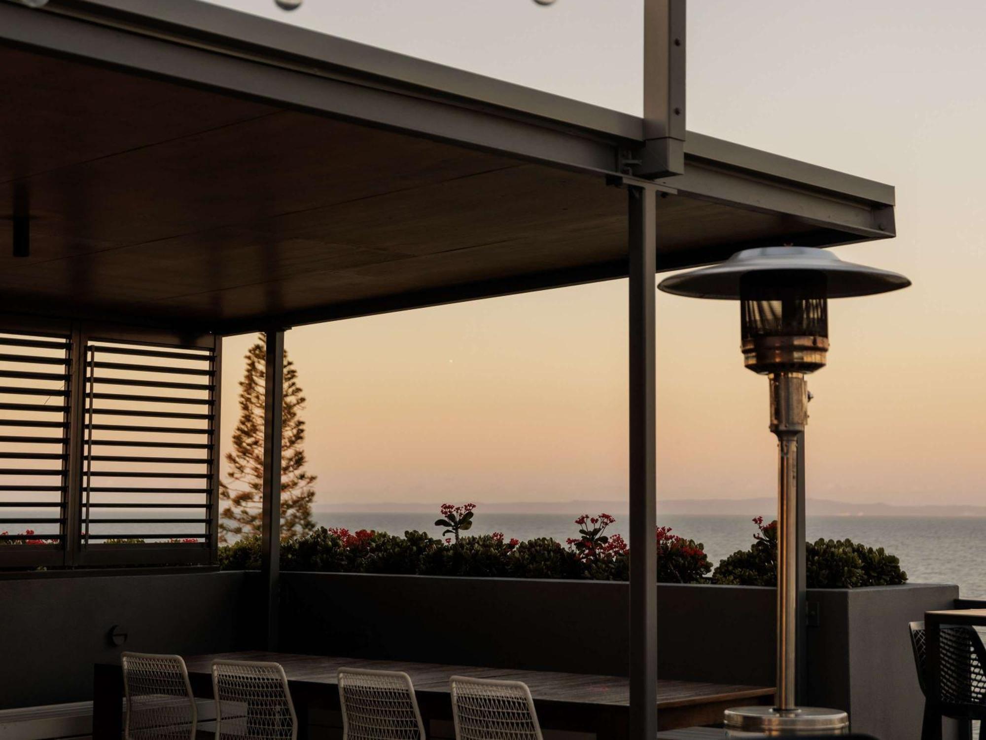 The Sebel Brisbane Margate Beach Экстерьер фото